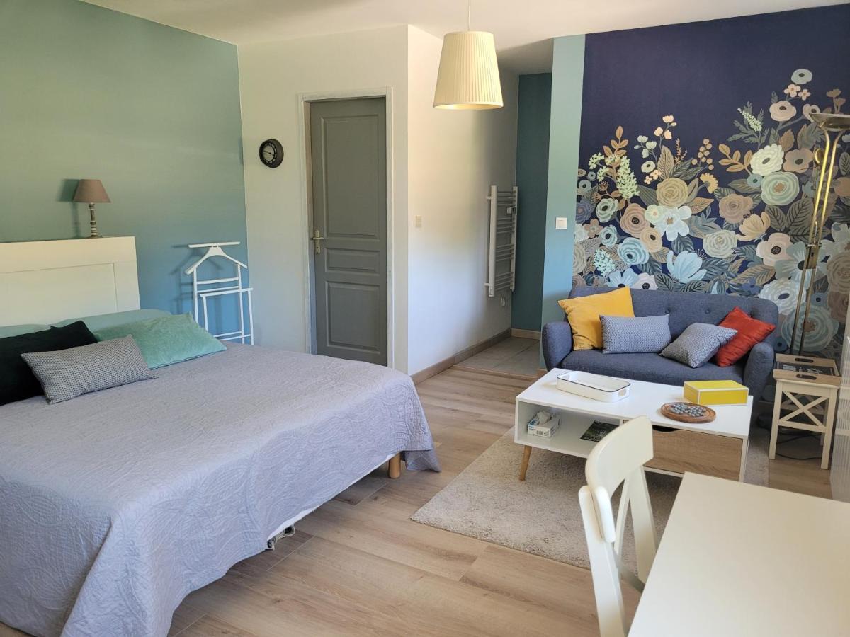L'Atelier 7 Bed & Breakfast Сент Екстериор снимка